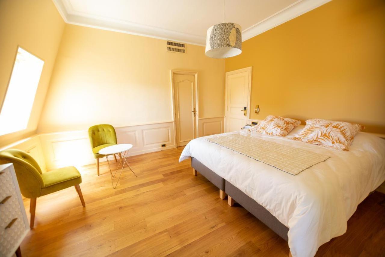 Les Frenes En Provence-Château Zen Avignon Quarto foto